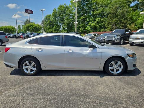 Used 2020 Chevrolet Malibu LS FWD image 6