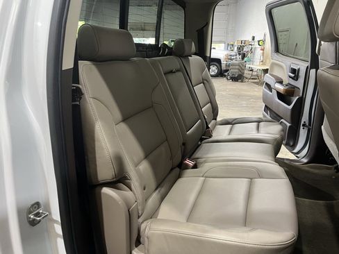 Used 2018 GMC Sierra 1500 SLT image 19