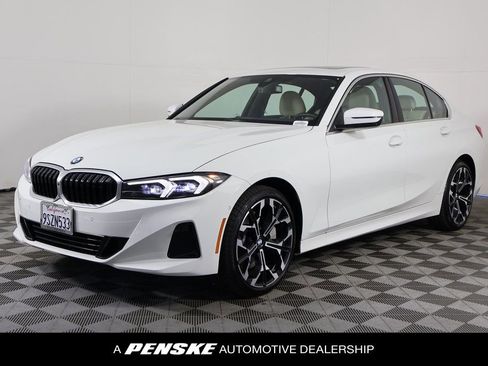 Used 2025 BMW 330i Sedan w/ Premium Package image 1