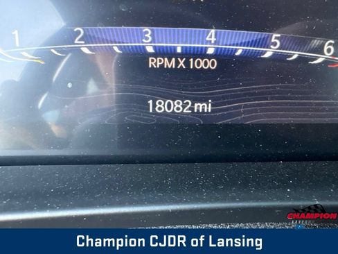 Used 2024 Jeep Grand Cherokee Limited AWD/4WD image 20