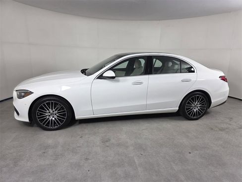 Certified 2025 Mercedes-Benz C 300 Sedan image 7