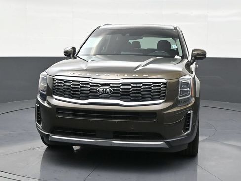 Used 2021 Kia Telluride EX w/ EX Premium Package FWD image 9