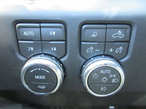New 2026 GMC Sierra 1500 AT4 w/ AT4 Premium Package AWD/4WD image 20