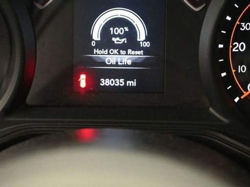 Used 2025 Jeep Wrangler Unlimited Sport AWD/4WD image 31
