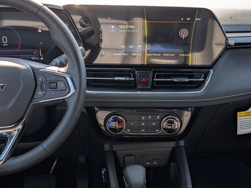 New 2026 Chevrolet TrailBlazer ACTIV w/ Driver Confidence Package FWD image 28