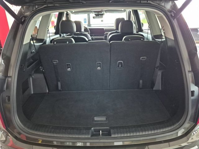 Used 2025 Kia Telluride S FWD image 29