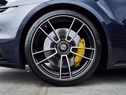 Used 2021 Porsche 911 Turbo S image 21