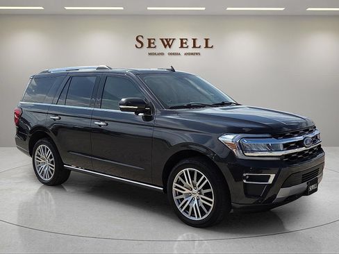 Used 2023 Ford Expedition Limited AWD/4WD image 6