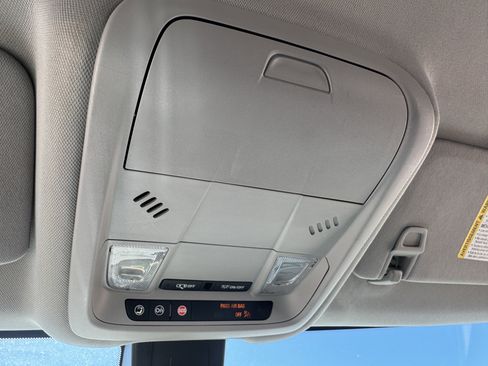 Used 2021 Chevrolet Equinox LT w/ LPO, Cargo Package image 31