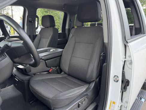 Used 2024 Chevrolet Silverado 2500 Custom w/ Custom Convenience Package AWD/4WD image 16