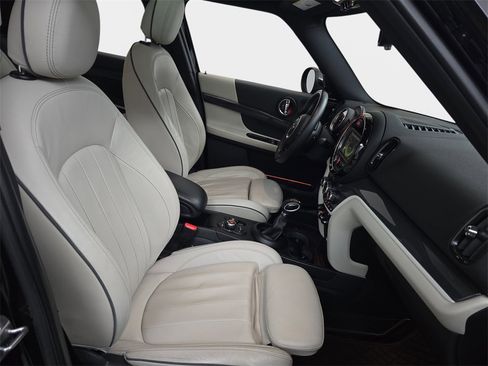 Used 2018 MINI Cooper Countryman S image 13