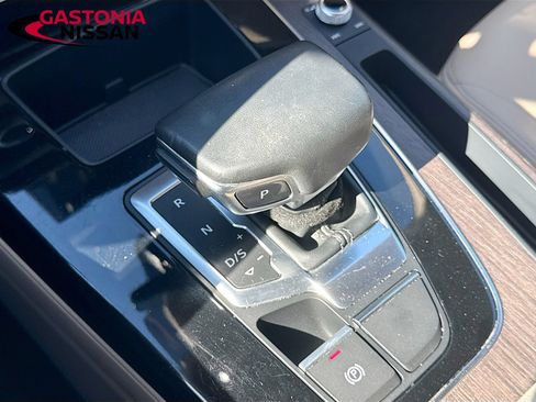 Used 2022 Audi Q5 2.0T Premium AWD/4WD image 21