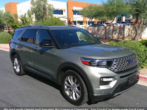 Used 2020 Ford Explorer Limited image 1