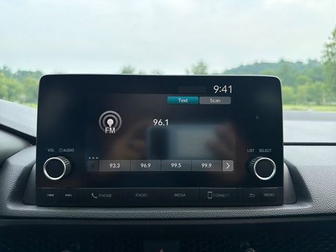 Used 2023 Honda CR-V Sport image 18