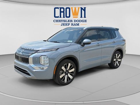 Used 2026 Mitsubishi Outlander AWD image 7