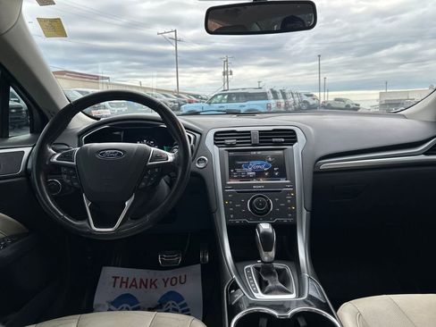 Used 2015 Ford Fusion Titanium image 28