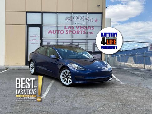 Used 2021 Tesla Model 3 Standard Range Plus RWD image 1