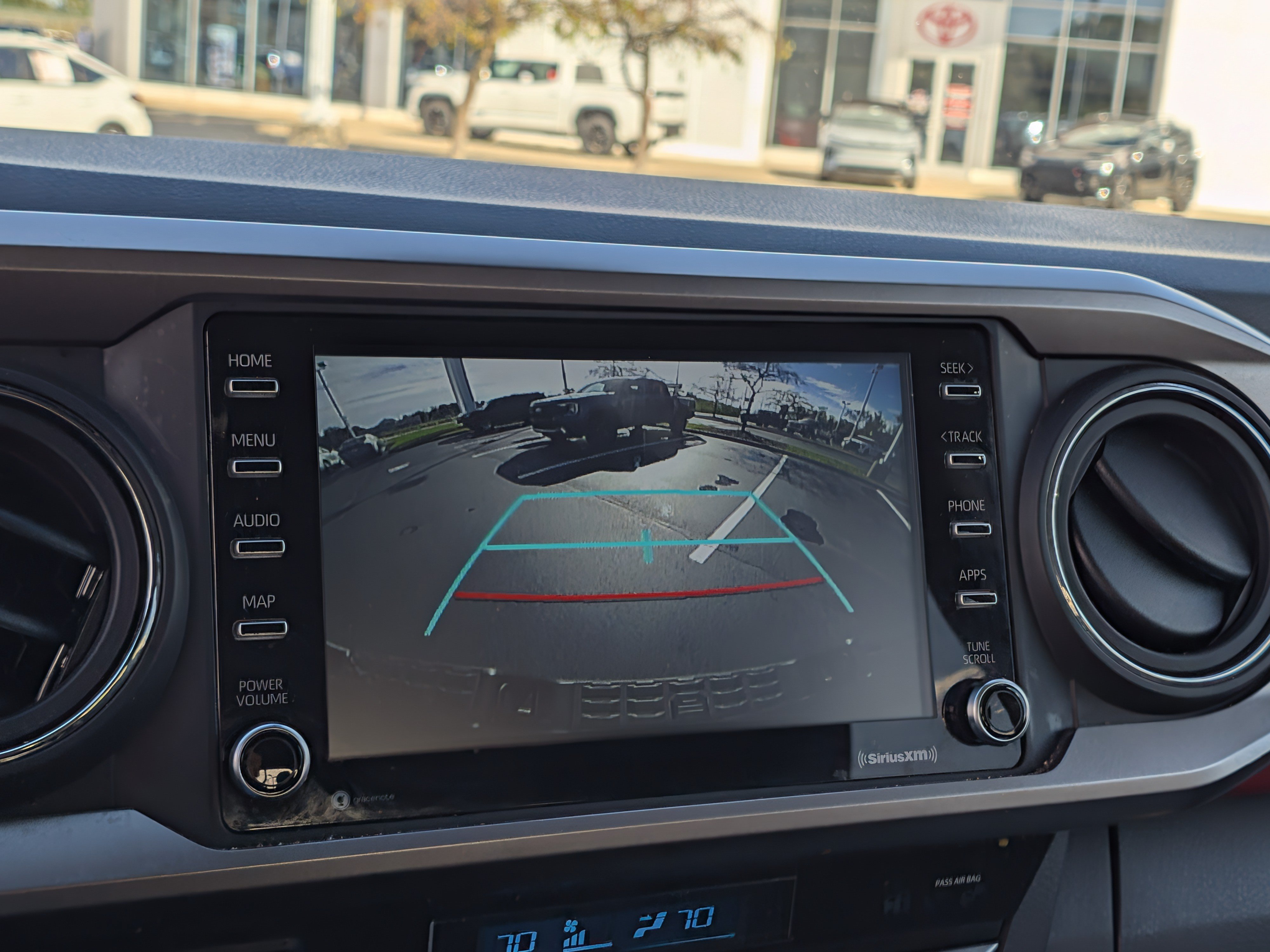 Certified 2023 Toyota Tacoma SR5 AWD/4WD image 35