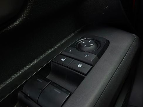 Used 2024 Toyota Tacoma TRD Sport w/ TRD Sport Premium Package RWD image 28