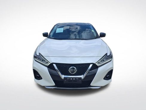 Used 2021 Nissan Maxima Platinum w/ Sport Mat Group FWD image 2