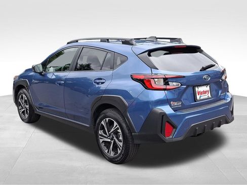Used 2025 Subaru Crosstrek 2.5i Premium AWD/4WD image 4