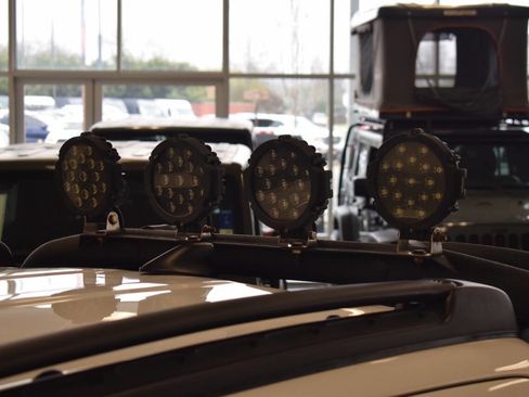 Used 2019 Toyota Tacoma TRD Off-Road image 21