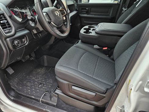 New 2026 RAM 2500 Tradesman AWD/4WD image 13