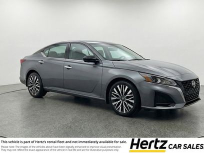 Used 2025 Nissan Altima 2.5 SV