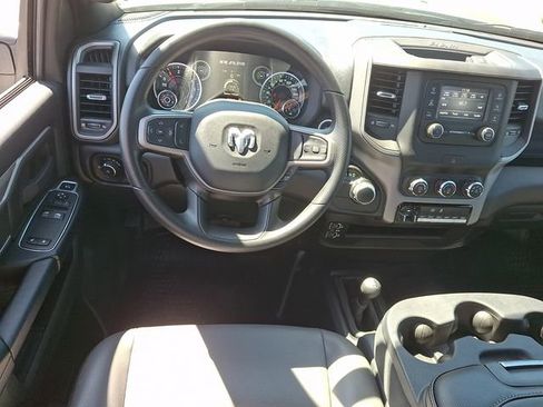 Used 2024 RAM 2500 Tradesman w/ Chrome Appearance Group AWD/4WD image 10