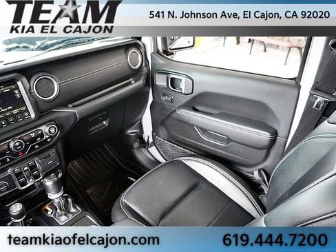 Used 2023 Jeep Wrangler Unlimited Sahara AWD/4WD image 23