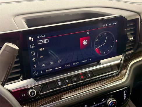 Used 2024 GMC Sierra 2500 SLE image 14