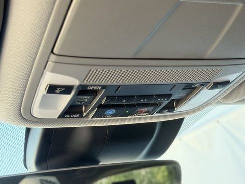 Used 2018 Acura MDX FWD w/ Advance Package image 21