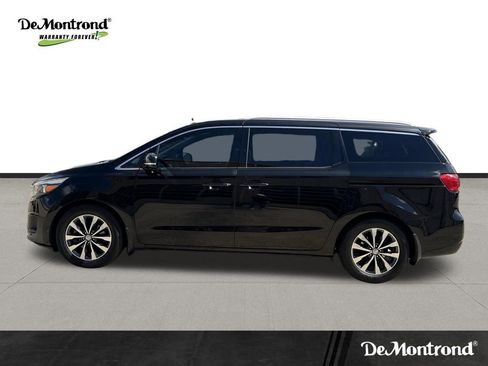 Used 2018 Kia Sedona SX FWD image 8