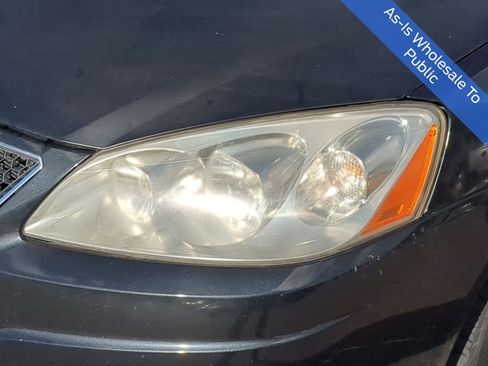 Used 2009 Pontiac G6 Sedan w/ Preferred Package image 11