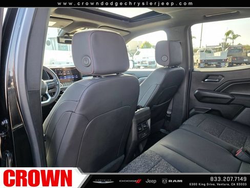 Used 2023 Chevrolet Colorado Z71 w/ Z71 Convenience Package 2 AWD/4WD image 18