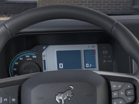 New 2025 Ford Bronco Outer Banks w/ Sasquatch Package image 13