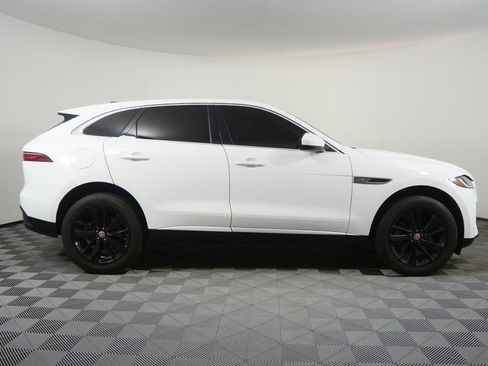 Used 2023 Jaguar F-PACE S AWD/4WD image 2