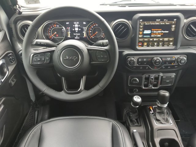 Used 2023 Jeep Gladiator Sport AWD/4WD image 15