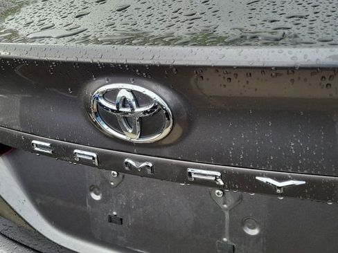 Used 2024 Toyota Camry LE w/ Convenience Package image 5