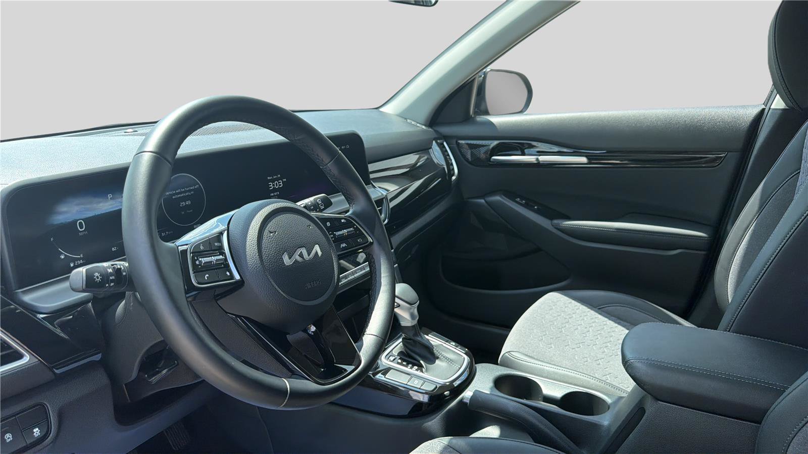 Used 2024 Kia Seltos S FWD image 15