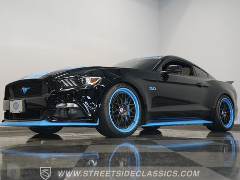Used 2016 Ford Mustang GT Premium w/ GT Performance Package image 5