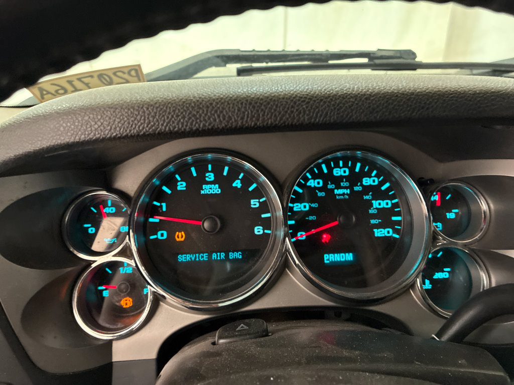 Used 2009 Chevrolet Silverado 1500 LT w/ Power Pack Plus AWD/4WD image 12