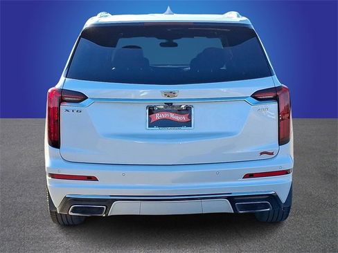 Used 2020 Cadillac XT6 Premium Luxury image 5