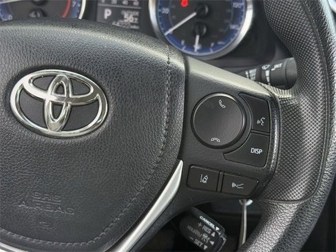 Used 2017 Toyota Corolla LE w/ LE Premium Package w/Moonroof image 14