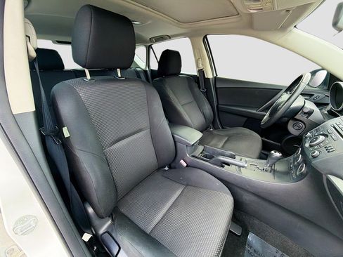 Used 2013 MAZDA MAZDA3 i Touring w/ Preferred Equipment Pkg image 14