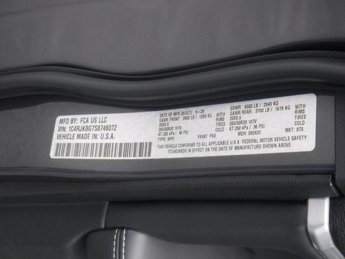 New 2025 Jeep Grand Cherokee L Limited w/ Black Appearance Package image 48