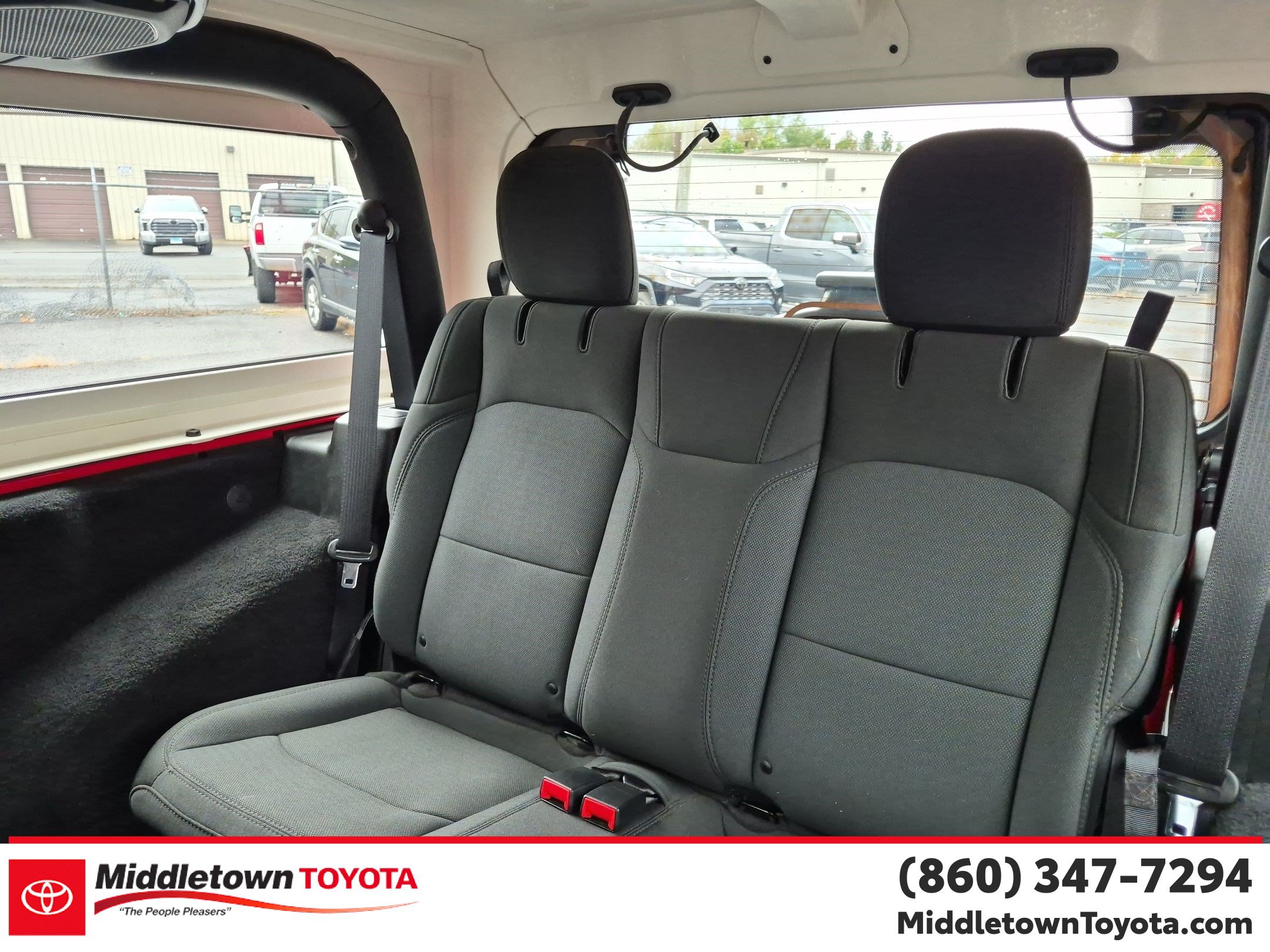 Used 2021 Jeep Wrangler Sport AWD/4WD image 33