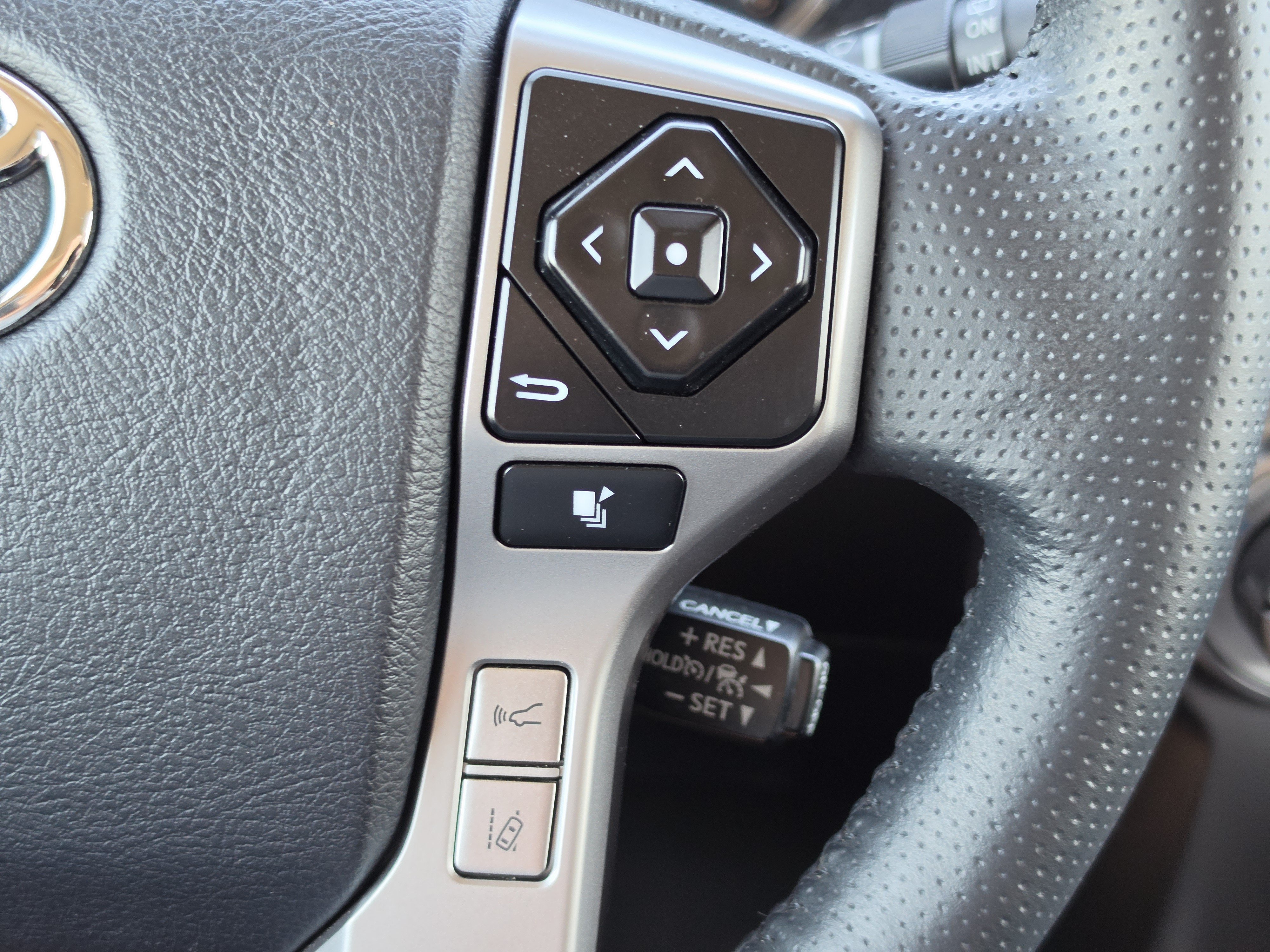 Certified 2023 Toyota 4Runner Limited AWD/4WD image 21