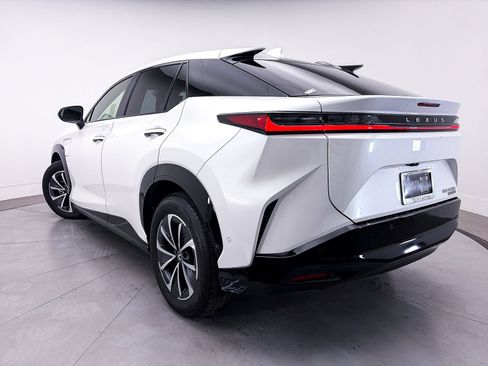 Used 2023 Lexus RZ 450e Premium w/ Technology Package AWD/4WD image 2