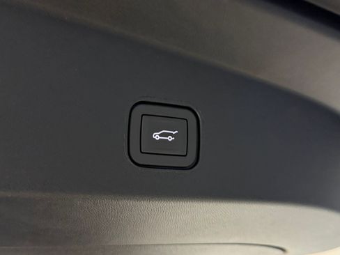 New 2026 Cadillac Lyriq Sport AWD/4WD image 44